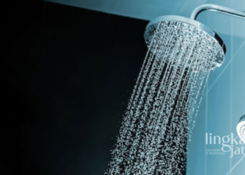 ILUSTRASI: Mandi (Freepik @naypong/Lingkarjateng.id)