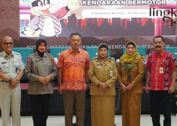 SOSIALISASI: Sosialisasi bebas denda dan pajak pokok kendaraan bermotor tunggakan tahun kelima di Hotel Dewi Ratih Kabupaten Batang, belum lama ini. (Dok. Pemkab Batang/Lingkarjateng.id)