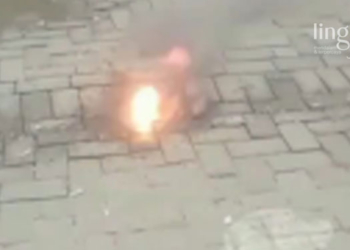 VIDEO VIRAL: Percikan api bercampur lumpur di Pasar Sido Makmur Blora. (Instagram @_infoblora/Lingkarjateng.id)