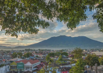 INDAH: Kota Kelahiran Mohammad Hatta, Bukittinggi, Sumatera Barat. (Istimewa/Lingkarjateng.id)