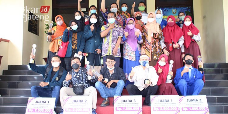Lomba Krenova, Wujud Pemkab Rembang Dorong Kreativitas Warga 25 Lomba-Krenova,-Wujud-Pemkab-Rembang-Dorong-Kreativitas-Warga
