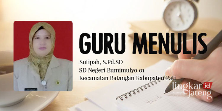POTRET: Sutipah, S.Pd.SD, Guru SD Negeri Bumimulyo 01 Kecamatan Batangan Kabupaten Pati. (Istimewa/Lingkarjateng.id)