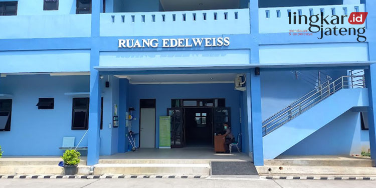 MEGAH: Bangunan khusus rawat inap pasien ODGJ di RSUD dr Soewondo Kendal. (Arvian Maulana/Lingkarjateng.id)