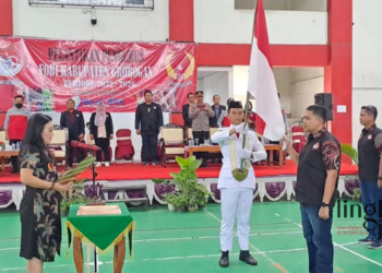 PELANTIKAN: Komandan Kodim 0717/Grobogan, Letkol Arh Muda Setyawan, dilantik menjadi Ketua Federasi Olahraga Barongsai Indonesia (FOBI) Kabupaten Grobogan periode 2022-2026 di GOR Purwodadi pada Selasa, 13 Desember 2022. (Muhamad Ansori/Lingkarjateng.id)