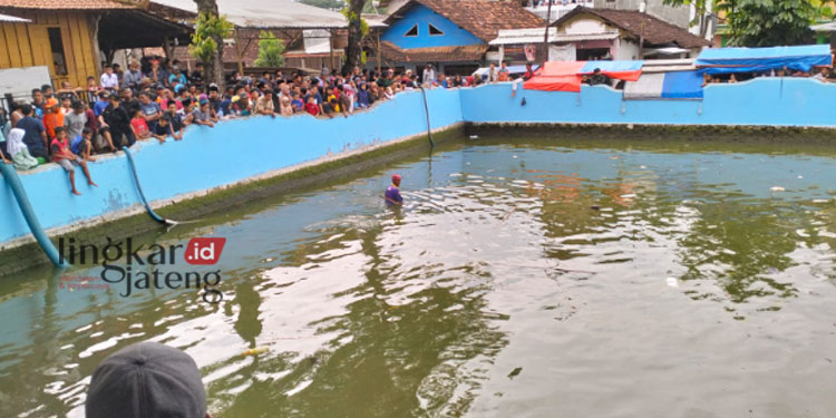 2 Bocah Tewas Tenggelam di Kolam Komplek Makam Mbah Mutamakkin Kajen Pati1