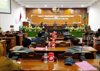 RAPAT PARIPURNA: Rapat paripurna penyampaian LKPJ tahun 2022 pada Senin, 27 Maret 2023. (Arif Febriyanto/Lingkarjateng.id)