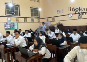 TERTIB: Kegiatan seleksi perangkat desa di Kabupaten Kudus, beberapa waktu lalu. (Nisa Hafizhotus S/Lingkarjateng.id)