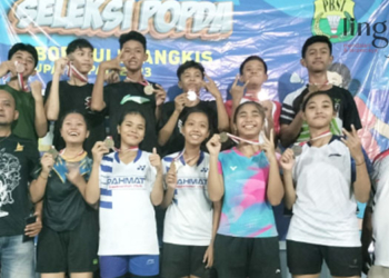 BERHASIL: Atlet bulu tangkis Pati mengikuti seleksi Popda Jateng di GOR PB Rahmad, Desa Sukoharjo, Kecamatan Margorejo, Kabupaten Pati. (Istimewa/Lingkarjateng.id)