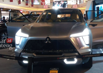 OTOMOTIF: Pameran Mitsubishi XFC Concept di Mall City Paragon Semarang yang digelar dari 30 Maret-20 April 2023. (Istimewa/Lingkarjateng.id)