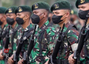 ILUSTRASI: Prajurit TNI berbaris. (Istimewa/Lingkarjateng.id)