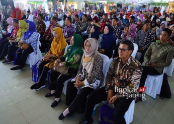 PENGEMBANGAN: Guru Penggerak di Kabupaten Kudus saat mengadakan Lokakarya 7, Panen Hasil Belajar di Gedung Serbaguna Kandangmas, Kecamatan Dawe beberapa waktu lalu. (Nisa Hafizhotus Syarifa/Lingkarjateng.id)