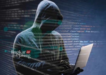 ILUSTRASI: Seorang penjahat siber tengah berupaya melancarkan aksi penipuan digital. (Freepik/Lingkarjateng.id)