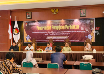 IMBAUAN : KPU Kabupaten Semarang menyebut 17 parpol yang harus segera memperbaiki berkas Bacaleg sebelum batas akhir pada Minggu, 9 Juli 2023 mendatang sampai dengan jam 23.59 WIB. (Hesty Imaniar/Lingkarjateng.id)