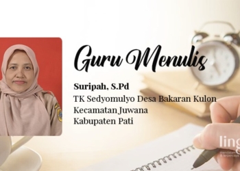 POTRET: Guru TK Sedyomulyo Desa Bakaran Kulon Kecamatan Juwana, Kabupaten Pai, Suripah, S.Pd. (Istimewa/Lingkarjateng.id)