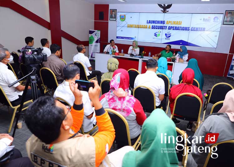 Luncurkan SIMTARIBADA dan SOC untuk Optimalisasi Pelayanan Publik