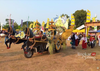 Meriahkan HUT RI, Bodri Culture Festival di Kendal Jadi Ajang Nguri-Nguri Budaya 31 MERIAH: Bodri Culture Festival Tahun 2023 yang digelar di Desa Magersari, Kecamatan Patebon, Kabupaten Kendal. (Arvian Maulana/Lingkarjateng.id)