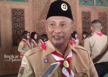 BERI KETERANGAN: Pj Bupati Pati, Henggar Budi Anggoro. (Khairul Mishbah/Lingkarjateng.id)