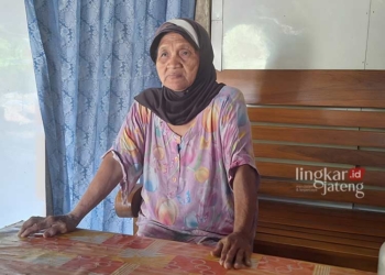 POTRET: Ibu Kandung Dokter Gadungan Susanto, Suparmi. (Eko Wicaksono/Lingkarjateng.id)