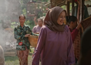 TANGKAPAN LAYAR: Salah satu adegan dalam film Kejarlah Janji. (YouTube Film Kejarlah Janji/Lingkarjateng.id)