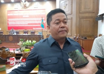 Ketua DPRD Pati, Ali Badrudin. (Arif Febriyanto/Lingkarjateng.id)
