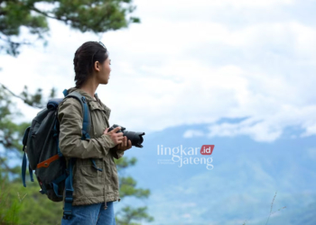Ilustrasi solo traveler. (Freepik/Lingkarjateng.id)