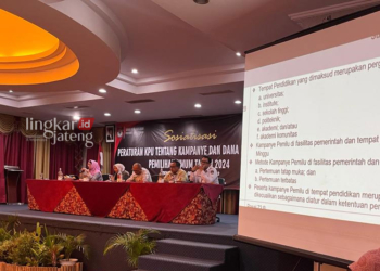 PEMAPARAN: Sosialisasi Peraturan KPU tentang Kampanye dan Dana Kampanye Pemilihan Umum Tahun 2024 di Hotel Metro Park View, Kamis, 21 September 2023. (Dok. Lingkarjateng.id)