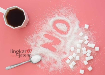 ILUSTRASI: Secangkir kopi tanpa gula. (pvproductions from Freepik/Lingkarjateng.id)