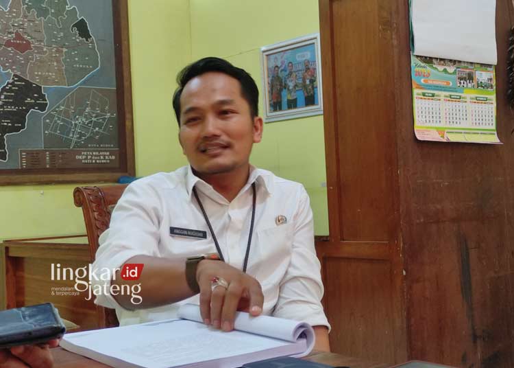 Disdikpora Kudus Lakukan Upaya Preventif untuk Hapus Tiga Dosa Besar Pendidikan 25 POTRET: Kabid Dikdas Disdikpora Kudus , Anggun Nugroho. (Nisa Hafizhotus Syarifa/Lingkarjateng.id)