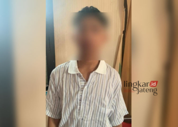 DIAMANKAN: Pelaku J (15) saat ini berada di Mapolresta Pati untuk mempertanggungjawabkan perbuatannya. (Humas Polresta Pati/Lingkarjateng.id)