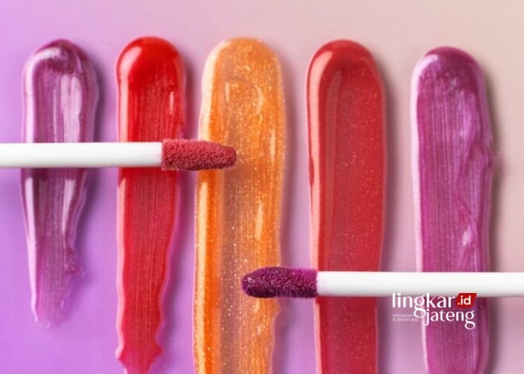 ILUSTRASI: Variasi warna lipstick. (Freepik/Lingkarjateng.id)