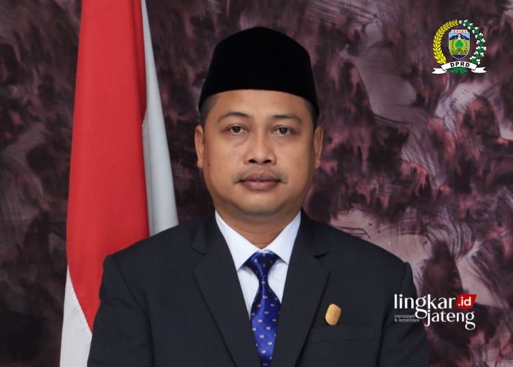 Anggota Komisi C DPRD Jepara, Bustanul Arif. (Tomi Budianto/Lingkarjateng.id)