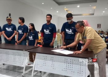 KERJA SAMA: DKP Kendal kerja sama dengan Bank Jateng untuk memberikan akses permodalan kepada nelayan. (Arvian Maulana/Lingkarjateng.id)