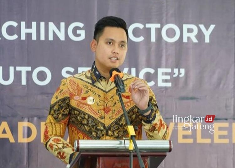 POTRET: Bupati Kendal, Dico M. Ganinduto. (Dok. Pribadi for Lingkar/Lingkarjateng.id)