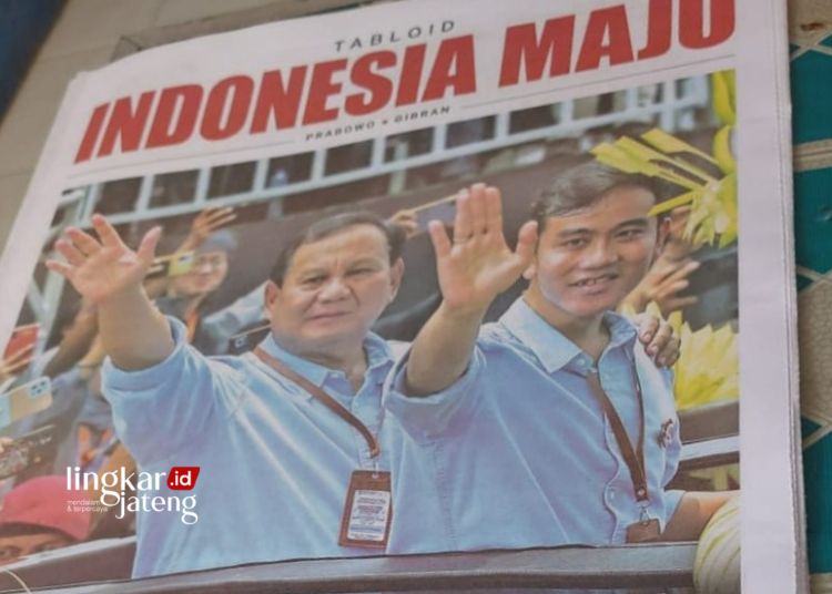 POTRET: Potret halaman depan Tabloid Indonesia Maju yang dilarang diedarkan. (Dok. Bawaslu Salatiga/Lingkarjateng.id)