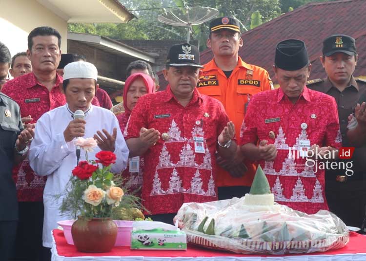 Bupati Ngesti Resmikan Posko Terpadu di Semarang Apa Fungsinya