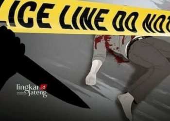 Perangkat Desa Giling Pati Tewas Diduga Dihabisi Tetangganya, Pelaku Kabur 26 ILUSTRASI: Korban tergeletak dan bersimbah darah menjadi usai ditusuk. (Antara/Lingkarjateng.id)