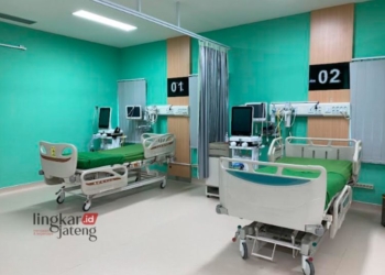 POTRET: Ruang ICU di RSUD dr. Loekmono Hadi Kudus yang ditingkatkan dari kelas primer ke sekunder pada Senin, 5 Februari 2024. (Nisa Hafizhotus. S/Lingkarjateng.id)
