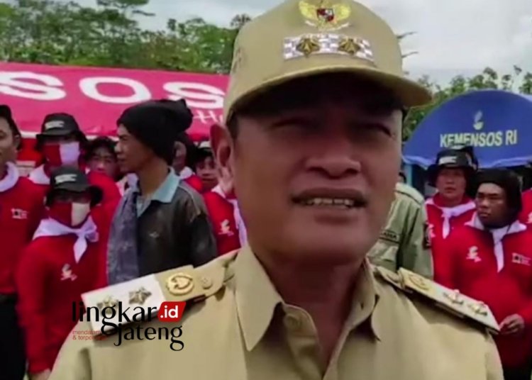 BERI KETERANGAN: Wakil Bupati Semarang, H. Basari. (Hesty Imaniar/Lingkarjateng.id)