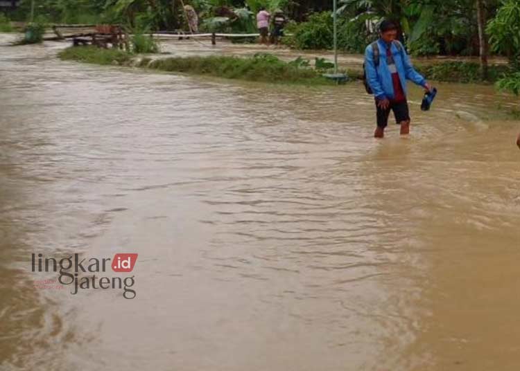 TERENDAM: Banjir kembali merendam sebagian wilayah Kabupaten Grobogan. (Dok. BPBD for Lingkar/Lingkarjateng.id)