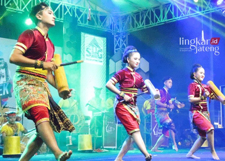 Peserta Festival Thong Thong Lek Kabupaten Rembang tahun lalu. (Dok. Lingkarjateng.id)
