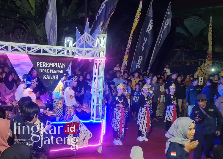 17 Kelompok Meriahkan Thong Thek Fest Mayonglor 2024