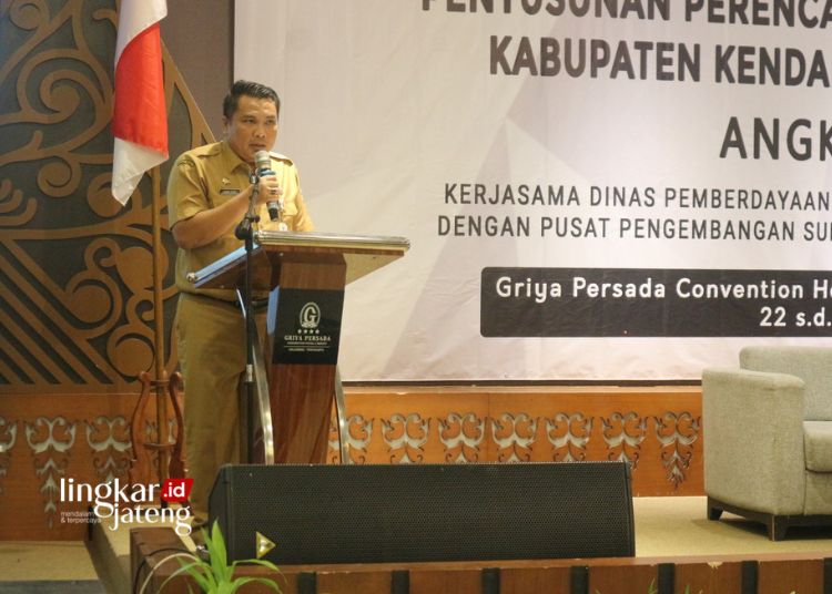 Dinas Pemberdayaan Masyarakat dan Desa (Dispermasdes) Kabupaten Kendal, Yanuar Fatoni. (Unggul Priambodo/Lingkarjateng.id)