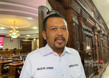 Ketua DPC Partai Gerindra Kudus, Sulistyo Utomo. (Nisa Hafizhotus Syarifa/Lingkarjateng.id)