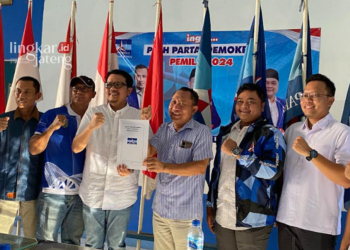 WAJAH BARU: Imam Baikuni mendaftar penjaringan ke DPC Partai Demokrat Kudus, Senin 13 Mei 2024 lalu. (Nisa Hafizhotus Syarifa/Lingkarjateng.id)