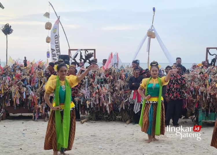 Meriahnya Festival Jembul Banyumanis Dongkrak Kunjungan Wisata di Jepara1