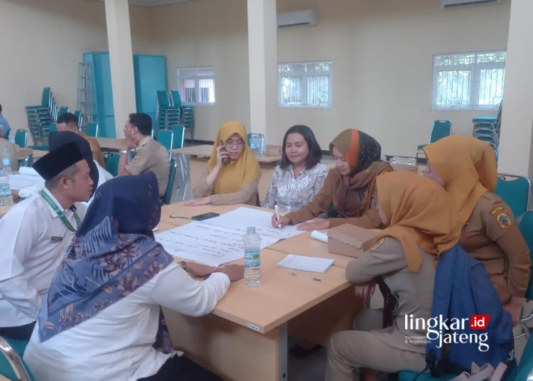 PELATIHAN: Sejumlah Organisasi Perangkat Daerah mengikuti pelatihan konvensi hak anak di Aula Gedung IBI Pati pada 27 dan 29 Mei 2024. (Dinsos P3AKB/Lingkarjateng.id)