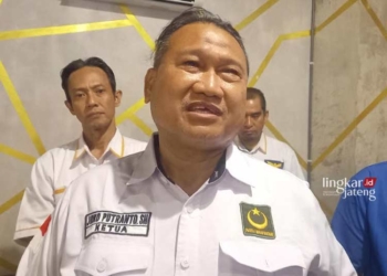 Punya Kriteria Calon Bupati Semarang, PBB: Harus Memikirkan Umat Islam 26 Ketua DPC Partai Bulan Bintang (PBB) Kabupaten Semarang, Joko Putranto, saat memberikan keterangan soal kriteria calon bupati di Kabupaten Semarang pada Jumat malam, 21 Juni 2024. (Hesty Imaniar/Lingkarjateng.id)