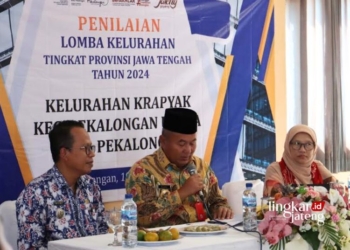PENILAIAN: Tim penilai provinsi melakukan verifikasi lapangan Lomba Kelurahan Tingkat Provinsi di kelurahan Krapyak, Kecamatan Pekalongan Utara, Kota Pekalongan pada Rabu, 19 Juni 2024. (Kominfo Kota Pekalongan/Lingkarjateng.id)