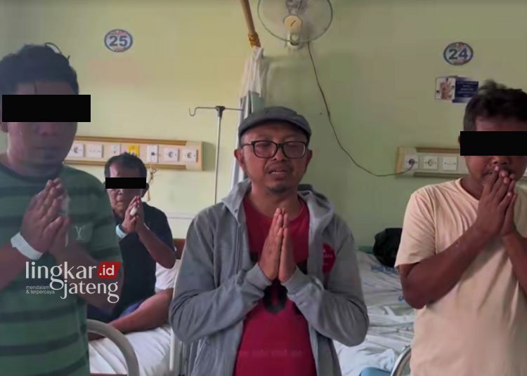 Sempat Dirawat, 3 Korban Kasus Pengeroyokan Bos Rental Mobil di Sukolilo Pati Akhirnya Dipulangkan 25 DIPULANGKAN: Polresta Pati saat menjemput tiga korban luka-luka kekerasan di RSUD Soewondo, Kamis 13 Juni 2024. (Polresta Pati/Lingkarjateng.id)