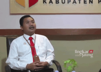 Ketua Bawaslu Pati, Supriyanto. (Arif Febriyanto/Lingkarjateng.id)